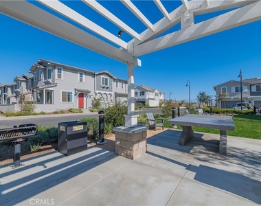 4096 E Peony Paseo - Photo Thumbnail 25