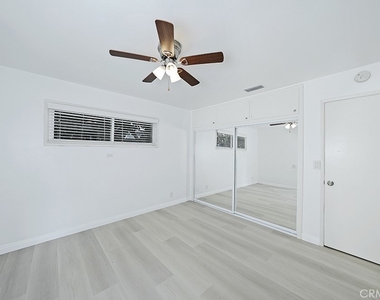 2149 Victoria Drive - Photo Thumbnail 15