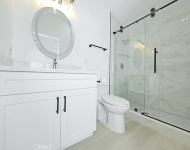 2149 Victoria Drive - Photo Thumbnail 21
