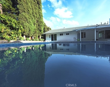 2149 Victoria Drive - Photo Thumbnail 30