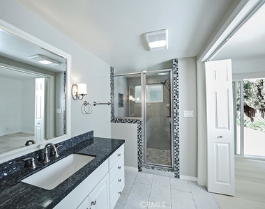 2149 Victoria Drive - Photo Thumbnail 13