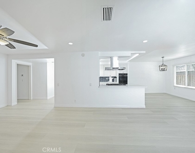 2149 Victoria Drive - Photo Thumbnail 8