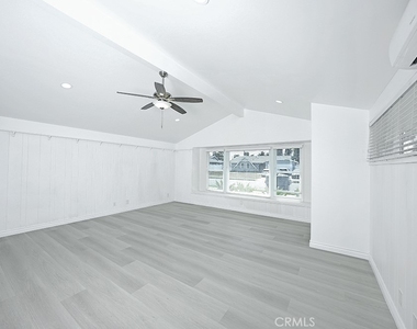 2149 Victoria Drive - Photo Thumbnail 20
