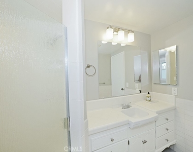 2149 Victoria Drive - Photo Thumbnail 34