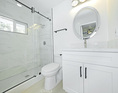 2149 Victoria Drive - Photo Thumbnail 22