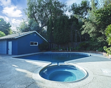 2149 Victoria Drive - Photo Thumbnail 28