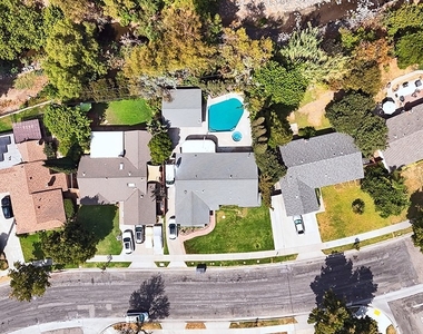 2149 Victoria Drive - Photo Thumbnail 43