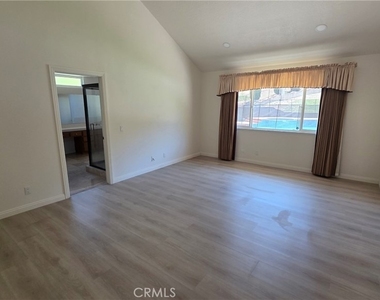 20800 Regency - Photo Thumbnail 12