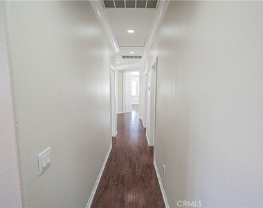 25910 Tennyson Lane - Photo Thumbnail 41