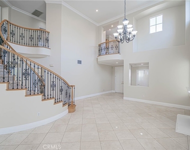25910 Tennyson Lane - Photo Thumbnail 4