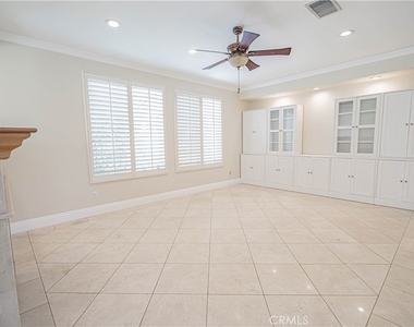 25910 Tennyson Lane - Photo Thumbnail 10
