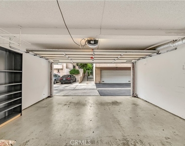 7137 Shoup Avenue - Photo Thumbnail 15