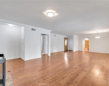 22612 Covello Street - Photo Thumbnail 8