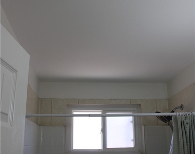 5192 Robinwood - Photo Thumbnail 15