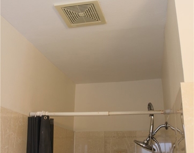 5192 Robinwood - Photo Thumbnail 23