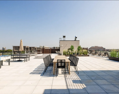 72-1 Queens Boulevard - Photo Thumbnail 11