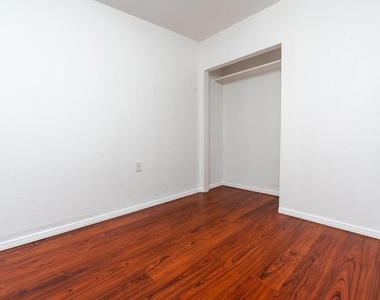 1568 Primera Street - Photo Thumbnail 7