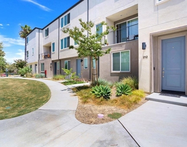 5406 Beach Bluff Lane - Photo Thumbnail 1
