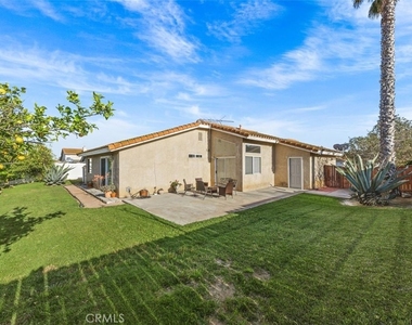 11031 Sierra Tree - Photo Thumbnail 21