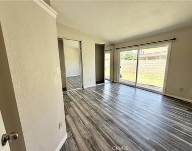11031 Sierra Tree - Photo Thumbnail 12