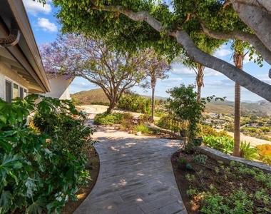 20063 Elfin Forest Lane - Photo Thumbnail 6