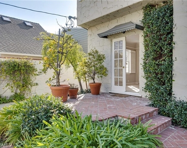 1568 Ensley Avenue - Photo Thumbnail 59