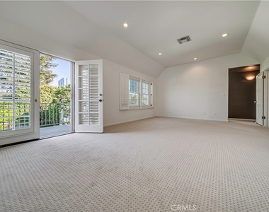 1568 Ensley Avenue - Photo Thumbnail 40