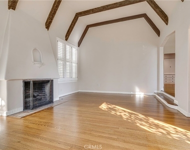 1568 Ensley Avenue - Photo Thumbnail 5