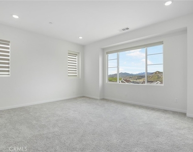 27273 Debut Place - Photo Thumbnail 13