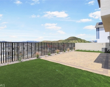 27273 Debut Place - Photo Thumbnail 26
