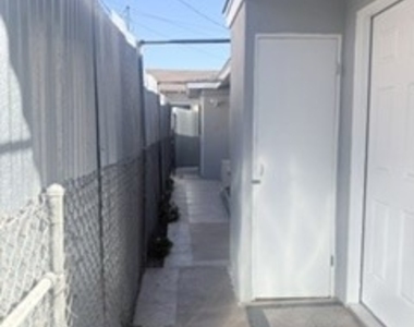 4324 Ivar Avenue - Photo Thumbnail 23