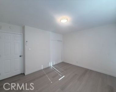 4324 Ivar Avenue - Photo Thumbnail 19
