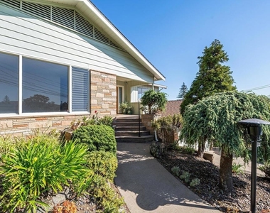 4120 Rhoda - Photo Thumbnail 3
