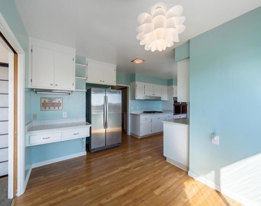 4120 Rhoda - Photo Thumbnail 14