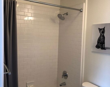7100 Playa Vista Drive - Photo Thumbnail 3
