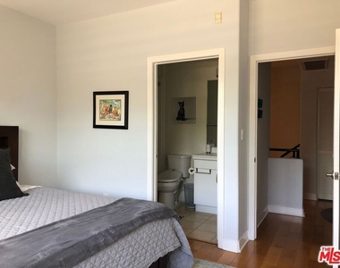 7100 Playa Vista Drive - Photo Thumbnail 2