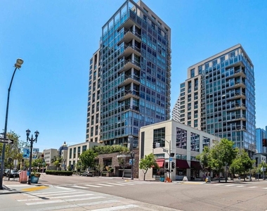 645 Front St - Photo Thumbnail 43