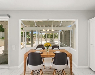 1068 Pacific Hill St - Photo Thumbnail 26