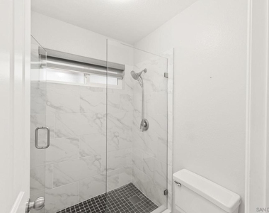 1068 Pacific Hill St - Photo Thumbnail 52