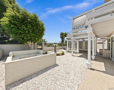 1068 Pacific Hill St - Photo Thumbnail 33