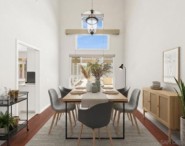 1068 Pacific Hill St - Photo Thumbnail 1