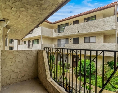 4225 Asher - Photo Thumbnail 18