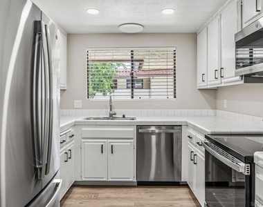 4225 Asher - Photo Thumbnail 1