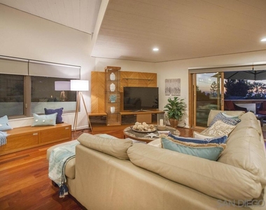 678 Orchid Ln - Photo Thumbnail 10