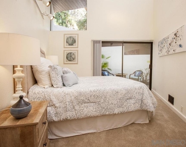 678 Orchid Ln - Photo Thumbnail 18
