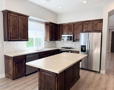 4370 Camino De La Rosa - Photo Thumbnail 4
