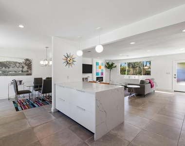 70170 Sun Valley Drive - Photo Thumbnail 12