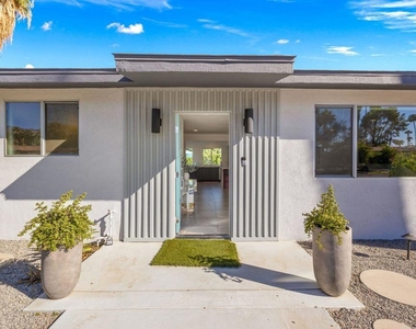 70170 Sun Valley Drive - Photo Thumbnail 7