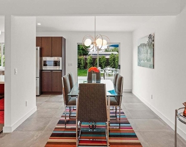 70170 Sun Valley Drive - Photo Thumbnail 14