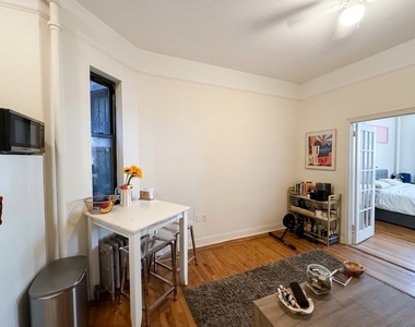 507 East 13th Street - Photo Thumbnail 2
